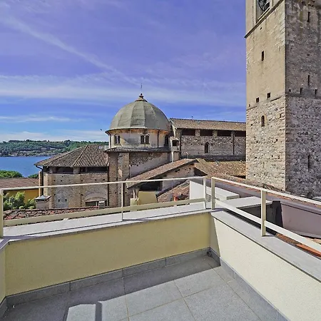Finestra Vista - Gardagate Apartment