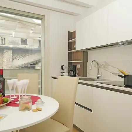 Finestra Vista - Gardagate Apartment *