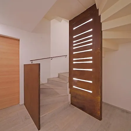 Finestra Vista - Gardagate Apartment Salo