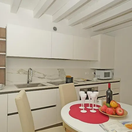 Finestra Vista - Gardagate * Salo